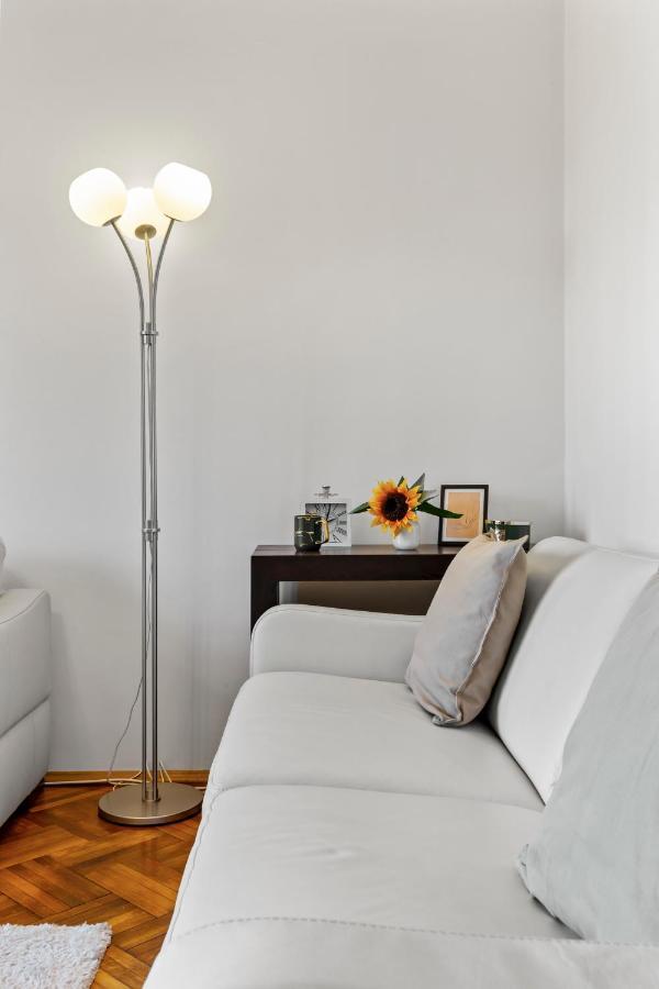 City Vibes Apartment Bucureşti Eksteriør bilde